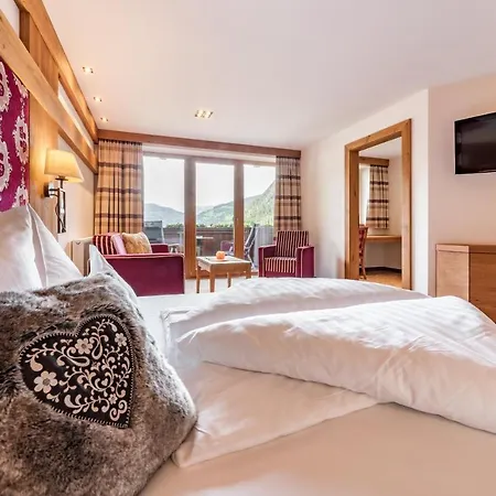 Hotel Pramstraller 4*