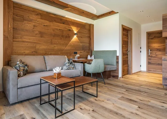 فندق Pramstraller 4*