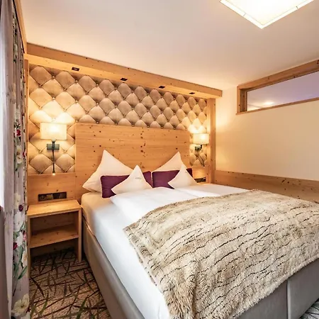 Szálloda Pramstraller 4*