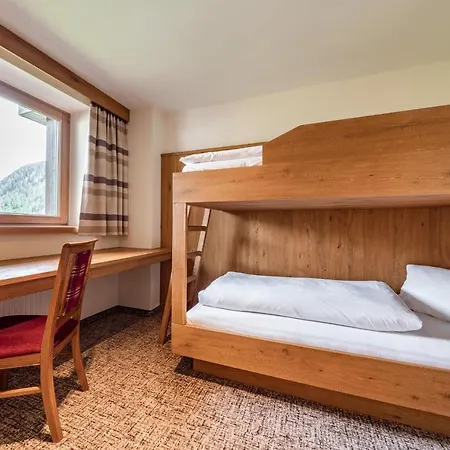 Pramstraller 4* Mayrhofen