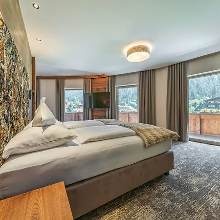 Szálloda Pramstraller 4*