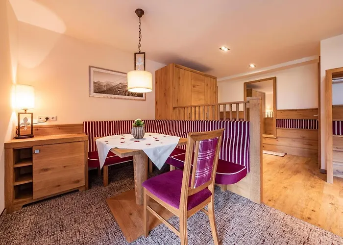 帕艾姆斯特奥雷酒店